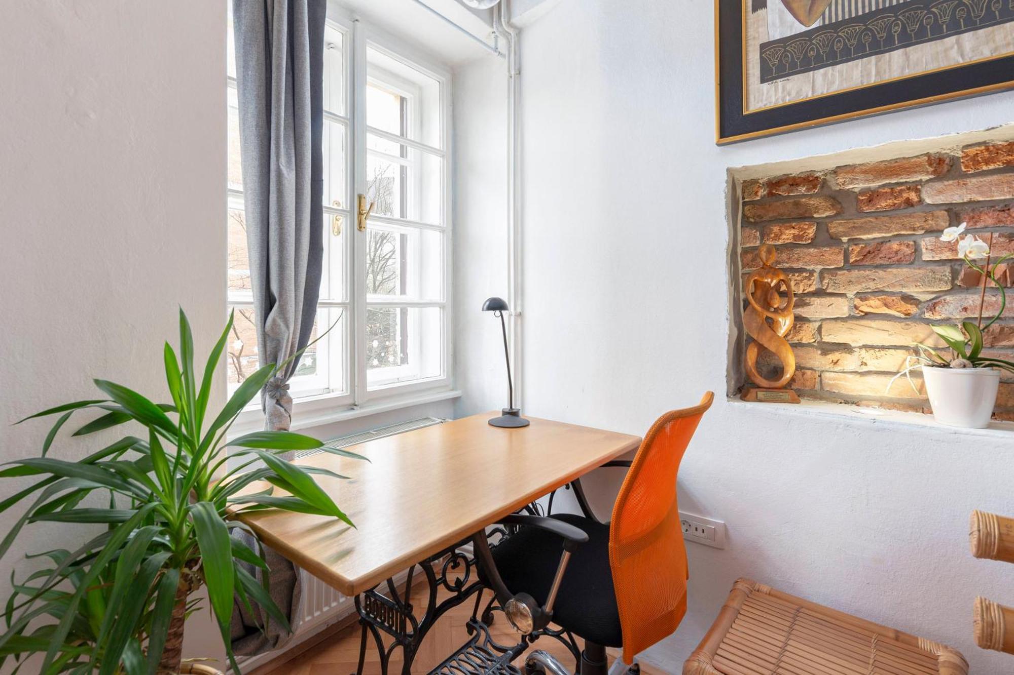 Historical Caserne Apartment Ljubljana Exteriör bild